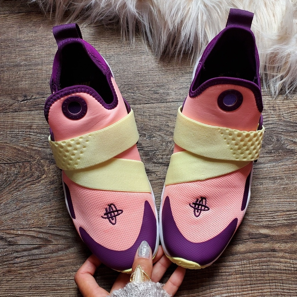 NEW Nike Huarache Extreme - Picture 2 of 7